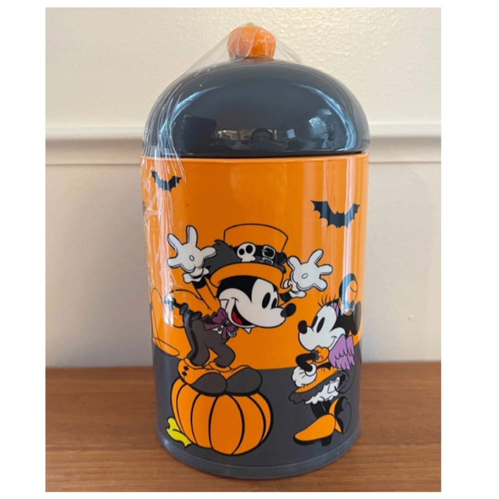 NEW Disney Mickey Mouse and Friends Halloween Canister Vampire Witch Pumpkin 🎃